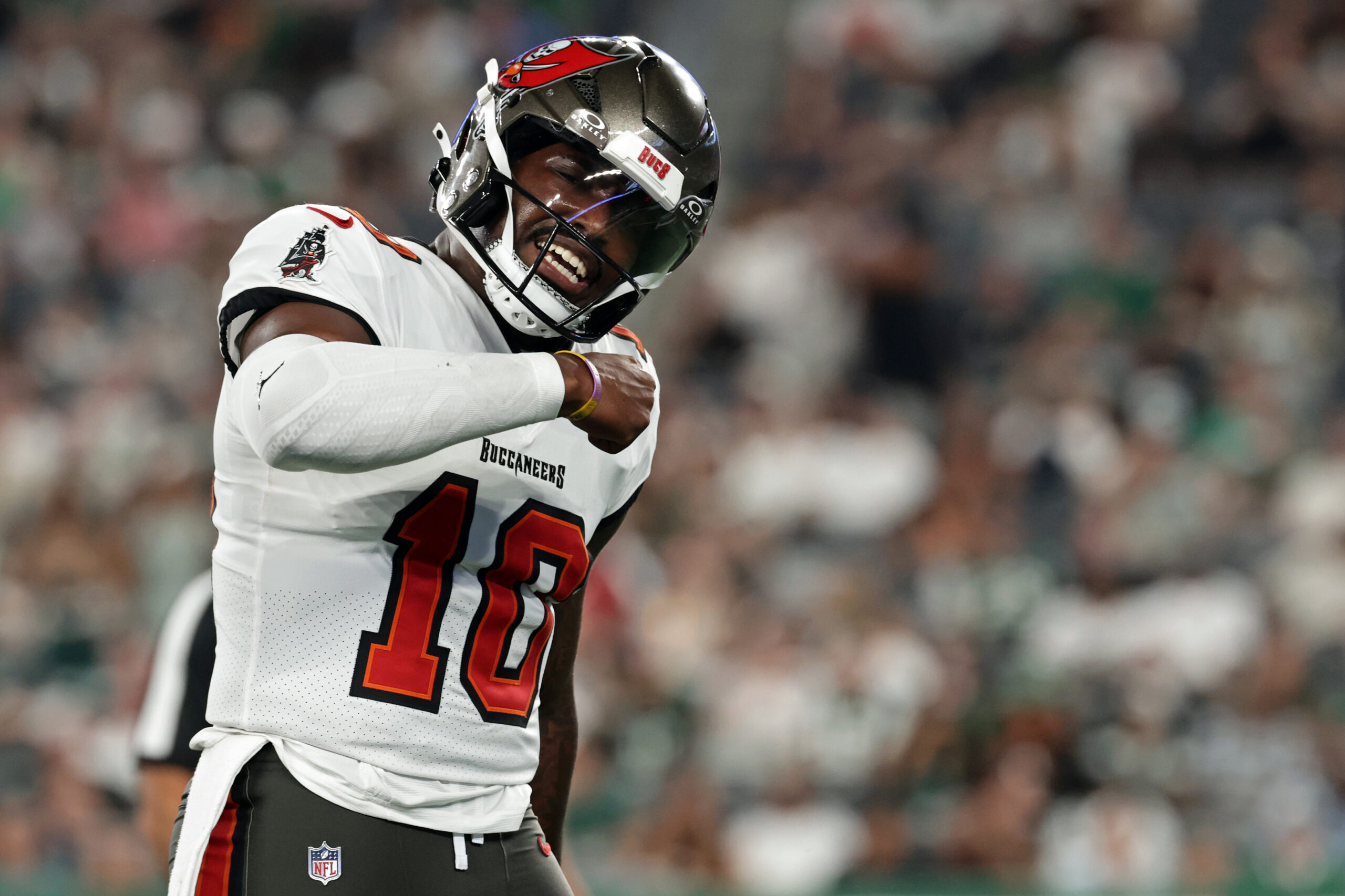 Jalon Daniels DFS props tonight: Cowboys-Bucs TNF showdown guide